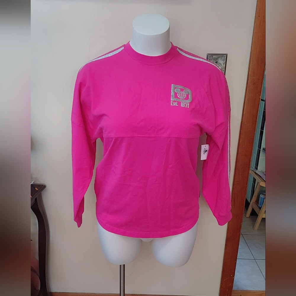 🏰Authentic Disney Bright Pink Long Sleeve Tee Spirit Jersey W/Glittery Logo 🏰 - Picture 4 of 8